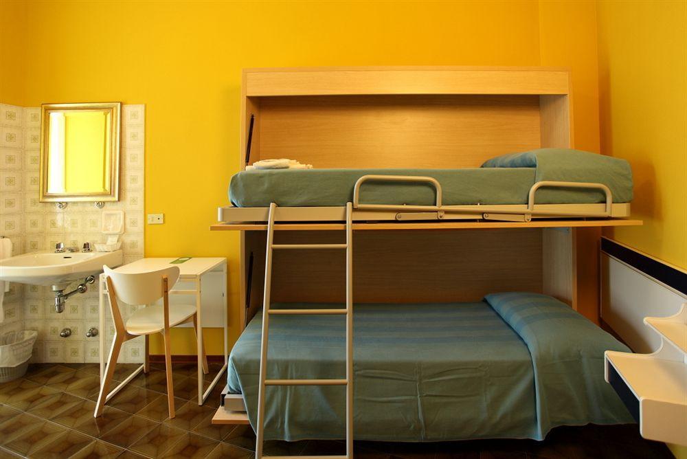 Hotel Ariston Castrocaro Terme Extérieur photo